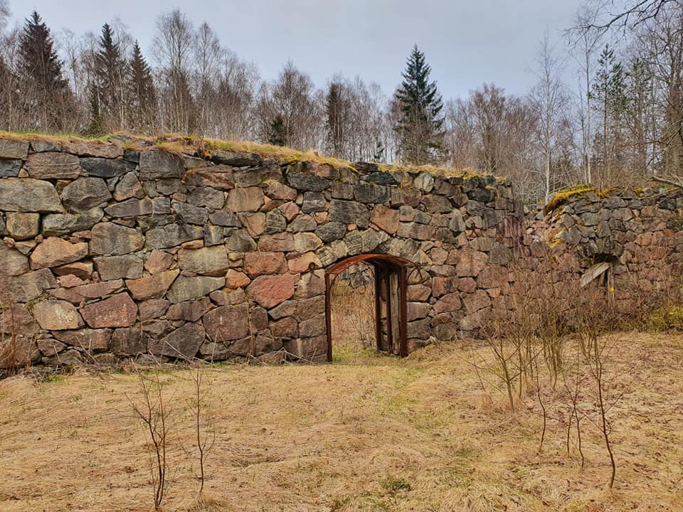 Hedhammar vid Forsån i Riddarhyttan.